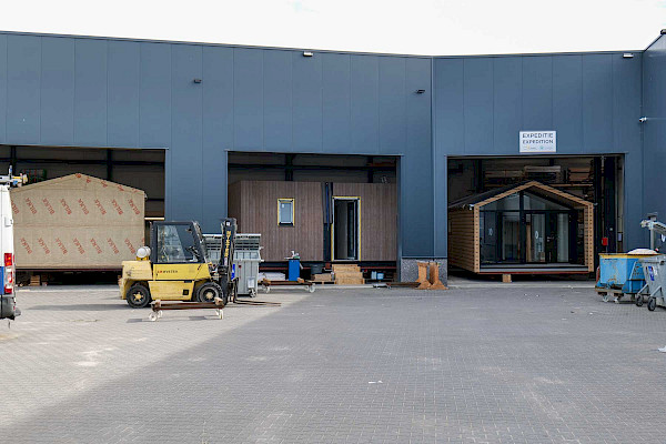 De Bergjes Chalet & Caravans mobile home factory-23