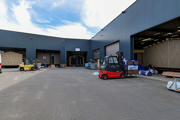 De Bergjes Chalet & Caravans mobile home factory-24