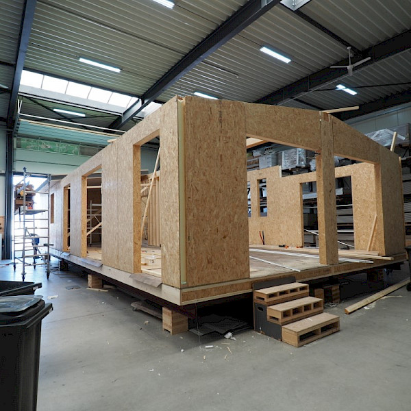 De Bergjes Chalet & Caravans mobile home factory-17