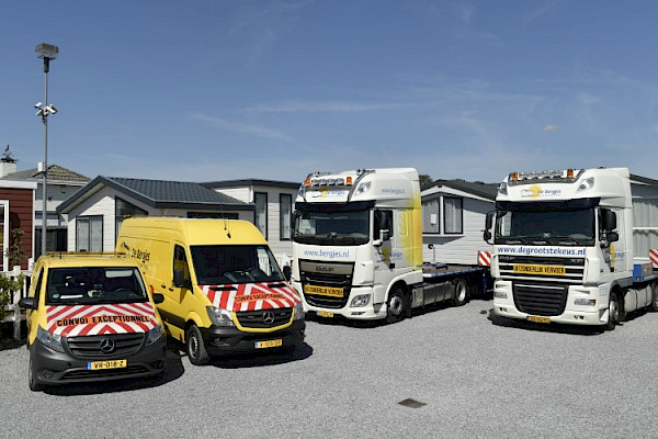 De Bergjes Chalets & Caravans: Transport of your mobile home-3